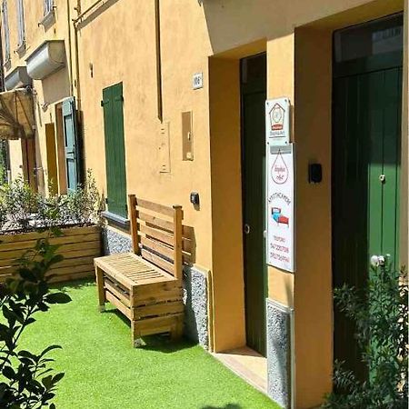 Corticella 2 Apartment Bologna Exterior photo